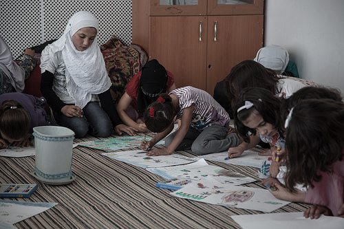 Drawing in Kilis Camp - Miguel Sofia