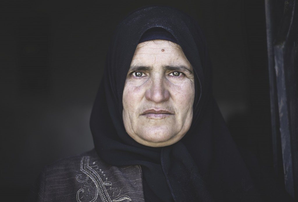 In 2003, Tarab, who was eight months pregnant and bleeding heavily, was prevented from crossing a checkpoint with her husband at 4 am. Her husband decided to take her to the hospital through another route, but faced another checkpoint where they again were denied the right to cross. A puddle of blood started forming under Tarab's car seat as her husband negotiated with the soldiers. Finally, they were given permit to cross the checkpoint, but only on foot. Tarab’s husband carried her onto a cart and pulled her as he walked towards the hospital, but the cart lost balance and Tarab fell to the ground. The journey took them eight hours, but shortly after their arrival, they were notified the baby had died inside Tarab's womb 30 minutes before reaching the hospital.